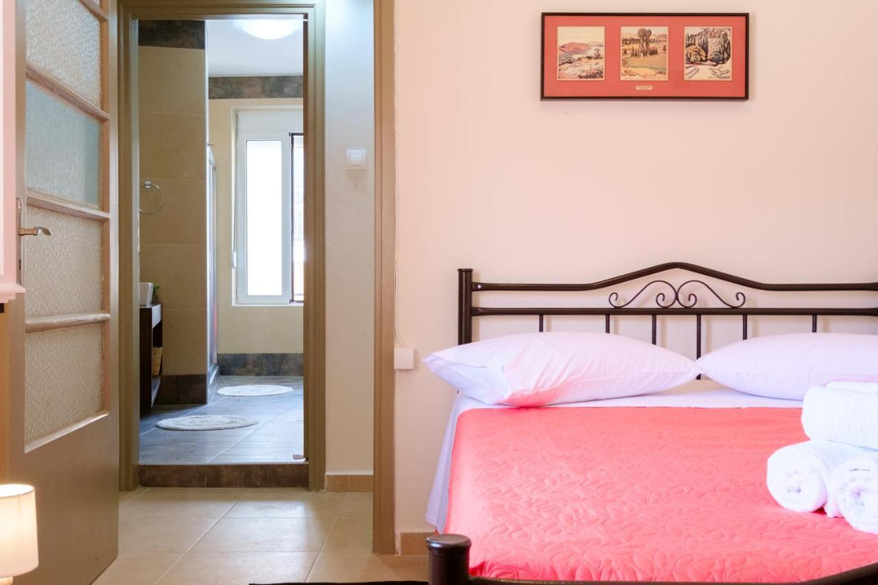 Home With Courtyard In Beating Heart Of Old Town! Chania  Zewnętrze zdjęcie