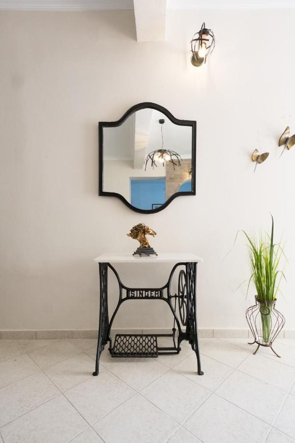 Home With Courtyard In Beating Heart Of Old Town! Chania  Zewnętrze zdjęcie