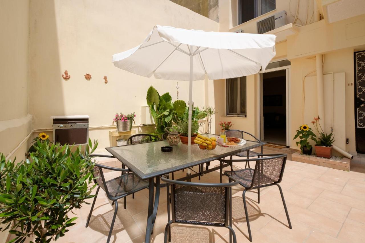 Home With Courtyard In Beating Heart Of Old Town! Chania  Zewnętrze zdjęcie