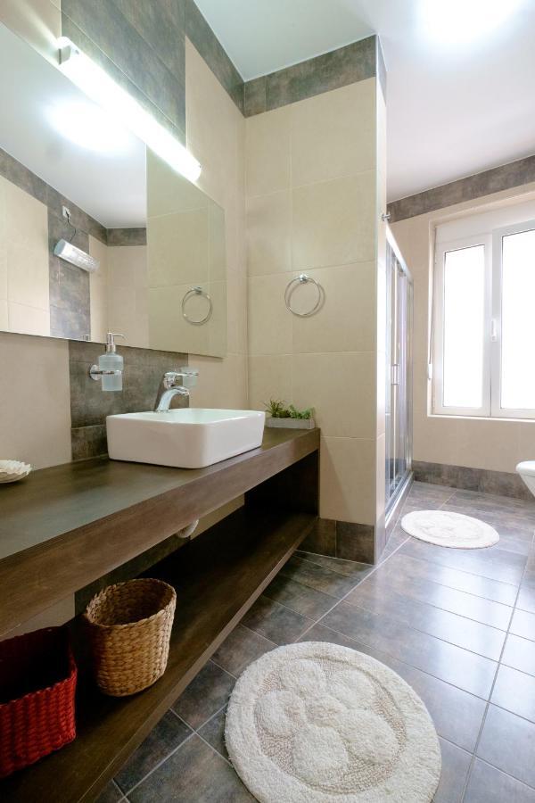 Home With Courtyard In Beating Heart Of Old Town! Chania  Zewnętrze zdjęcie